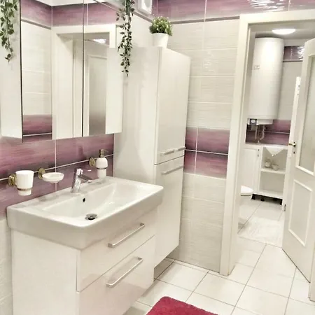 Apartment Krumlovsky Dum V Zahrade